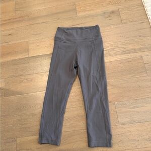 Lululemon grey cropped leggings - 4